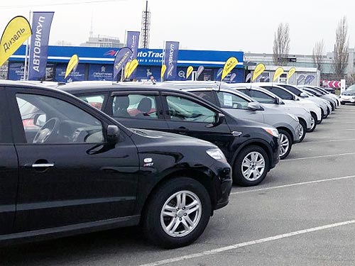 В Украине можно заказать газовую Hyundai Sonata с пробегом из Кореи по цене около $9 тыс.