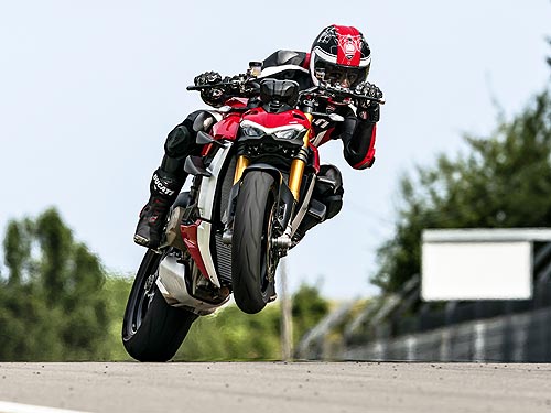 В Украине стартовали продажи новинки 2020 г. Ducati Streetfighter V4