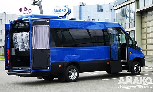 В Украине появился обновленный 19-местный автобус IVECO Daily - IVECO