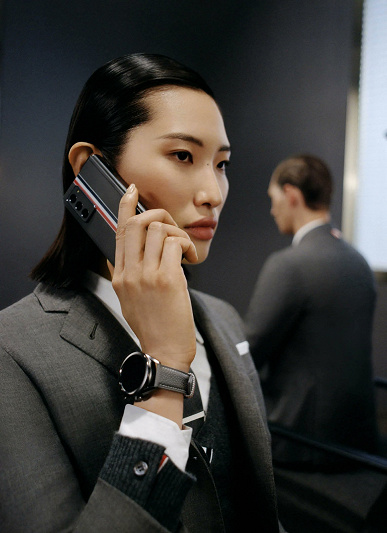 Флагманский смартфон Samsung за $3000 на атмосферных рендерах