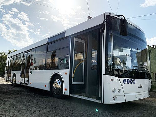 Частная компания закупила крупную партию автобусов МАЗ для перевозки сотрудников - МАЗ
