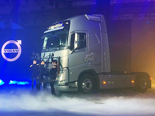 В Украине стартовали продажи новых грузовиков Volvo FH, FM и FMX - Volvo