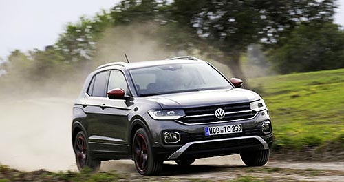 Новый кроссовер Volkswagen T-Cross можно заказать по специальной цене