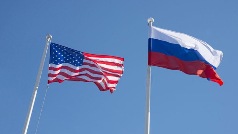 Вашингтон продолжит информировать Москву о позиции властей США по ситуации с Навальным – Белый дом