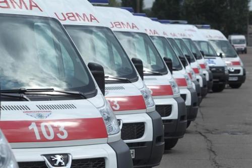 До конца марта по Украине будут поставлены 416 автомобилей "скорой" помощи на 728 млн. грн.