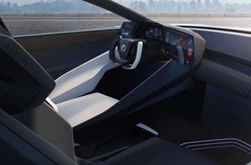 Lexus представил электрический кроссовер с запасом хода 600 км