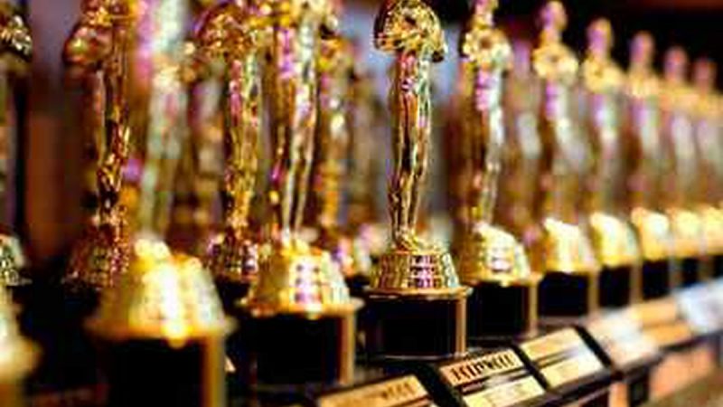 “Земля кочевников” Хлои Чжао стала лучшим фильмом по версии “Оскара”