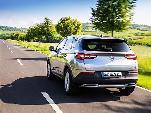 На кроссовер Opel Grandland X действует ГРАНДИОЗНАЯ выгода -40 000 грн. - Opel