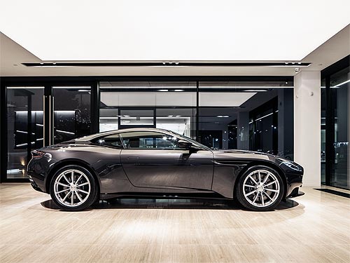 В Украине открылся новый дилерский центр Aston Martin - Aston Martin