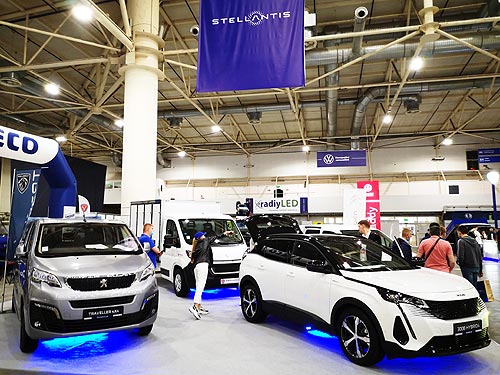 Какие автомобильные премьеры прошли на выставке ComAutoTrans 2021 - ComAutoTrans