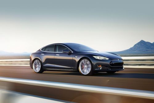 Обновление ПО принесло Tesla иски от владельцев авто с жалобами на медленную зарядку