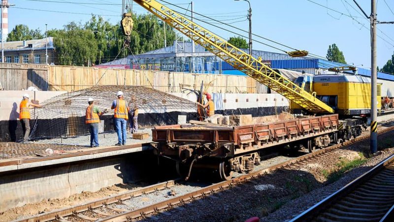“Укрзализныця” в августе откроет реконструированную ж/д платформу на станции “Святошин” в Киеве