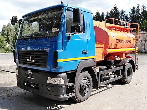 Винницкий завод "Укроборонпрома" начал выпускать гражданские топливозаправщики