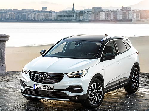 Подарок от Opel: к 30-летнему юбилею Украины – 30 кроссоверов с выгодой 30 тыс. грн. - Opel