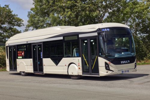 Париж закупит 450 электробусов - электробус