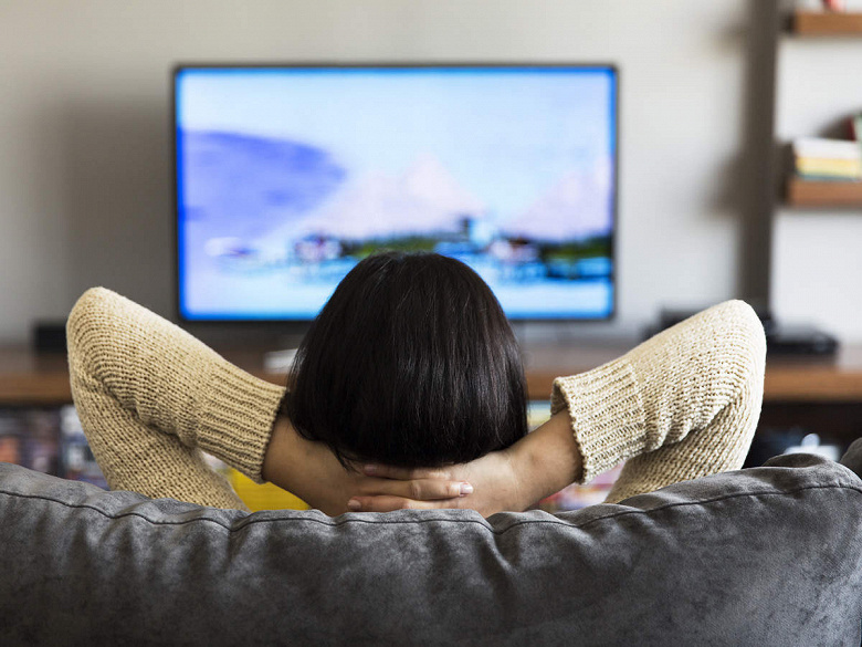 Продажи телевизоров сокращаются, в этом полугодии сокращение достигнет 12,4%