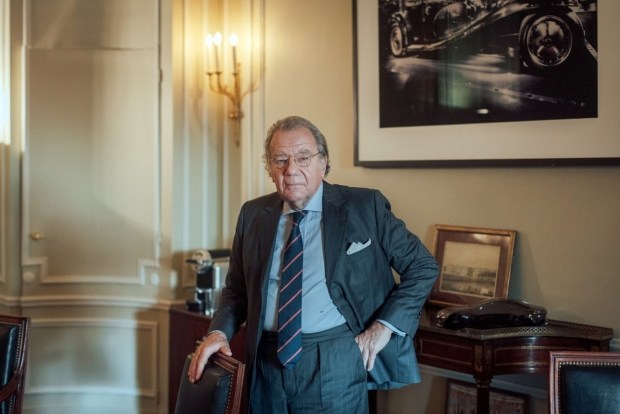 Президент Автомобильного клуба Франции Луи Дезанж.