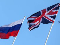 Велика Британія активізує дипломатичні зусилля для врегулювання української кризи