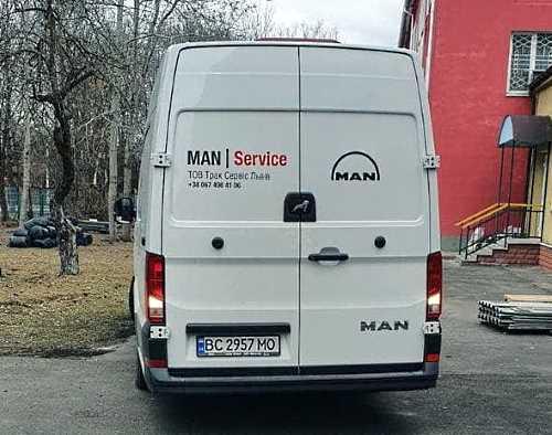 Компанія МАN доставляє гуманітарну допомогу по всій Україні