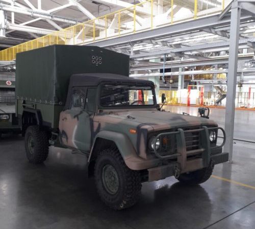 Корпорація "Богдан" передала військовим автомобільної техніки на 100 млн. грн.