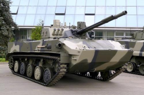 Українські військові захопили новітні російські БМД-4