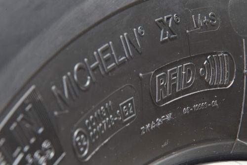Michelin зупинила виробництво шин у Росії та їх ввезення в країну