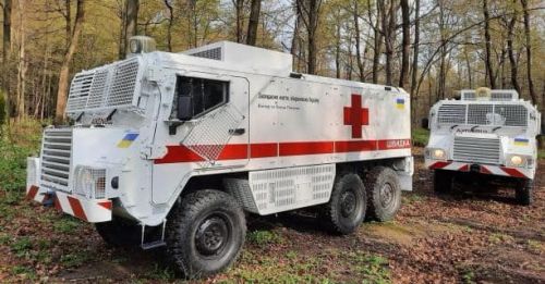 Україні передадуть 7 автомобілів швидкої допомоги PINZGAUER