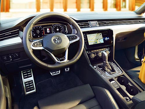 В Україні пропонують останні моделі Volkswagen Passat - Volkswagen