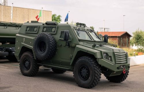 Бронеавтомобілі Shield вже на шляху до України - Броне