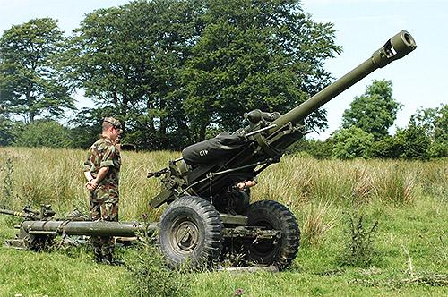 Великобританія передасть Україні понад 20 САУ M109 та 36 105-мм гаубиць L119