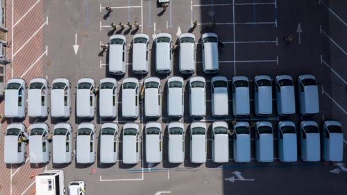 Кличко передав прикордонникам 35 мікроавтобусів Volkswagen T5 - Volkswagen