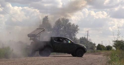 Ці авто воюють за Україну: звичайні авто на фронті - фронт