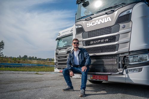 «Scania Україна» вірить у перемогу України та активно працює на підтримку економіки