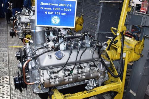 У росії реанимують виробництво радянських двигунів 60-х років - двигун