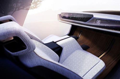Chrysler продемонстрував інтер&apos;єр електромобілів майбутнього