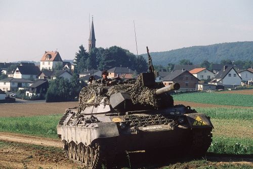 Україна отримає роту танків Leopard від Польщі
