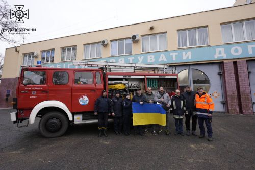 Одеські пожежники отримали спецавтомобіль з Німеччини
