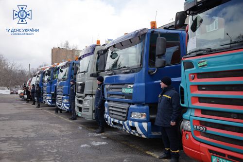 Харківські рятувальники отримали потужну автотехніку з Нідерландів