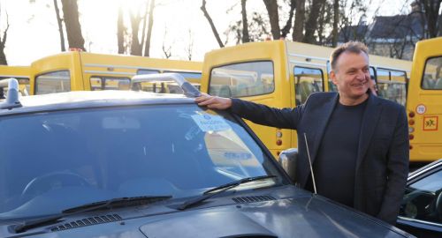 Львівський оборонний кластер передав 1000-й автомобіль на фронт