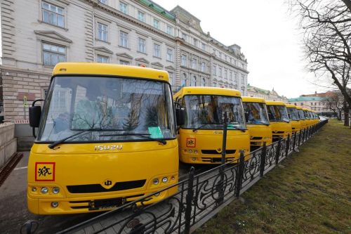 Львівщина отримала ще одну партію нових шкільних автобусів