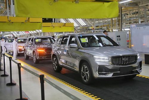 На новому заводі в Казахстані почнуть збирати авто двух брендів