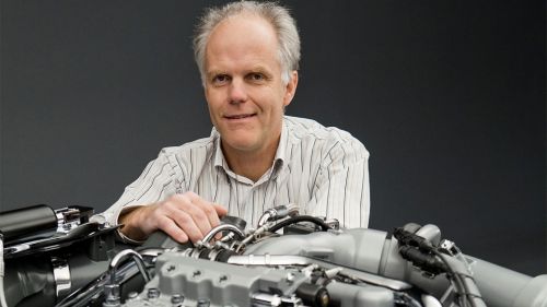 Сьогодні автоіндустрія відзначає День двигуна V8