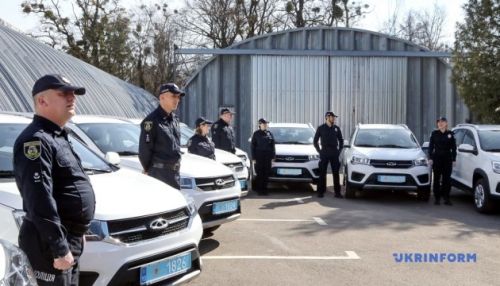 Поліція Київщини отримала 10 автомобілів Chery