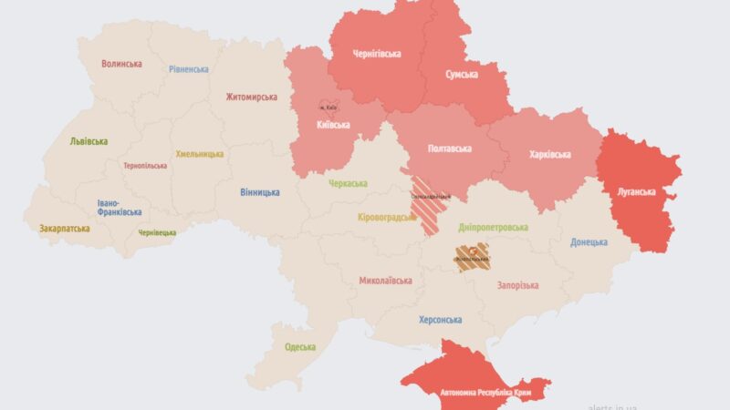 В Сумской области сообщают о взрывах, в Киевской – угроза атаки “шахедов”