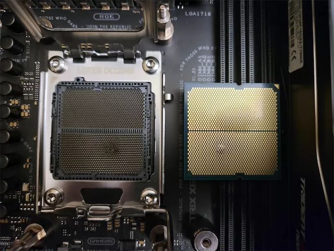 AMD поняла, почему горят Ryzen 7000. Компания выпустила обновление AGESA, которое ограничивает напряжение SoC на уровне 1,3 В