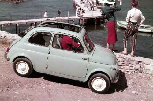Fiat відроджує легендарний Topolino