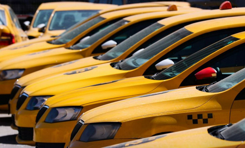 ФСБ получит круглосуточный доступ к базам данных такси