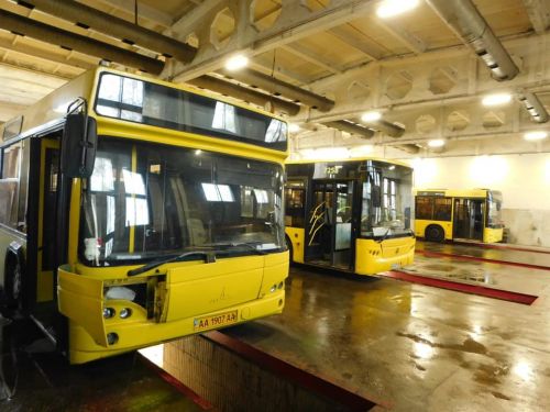 Київ цього року закупить 114 автобусів та 100 тролейбусів