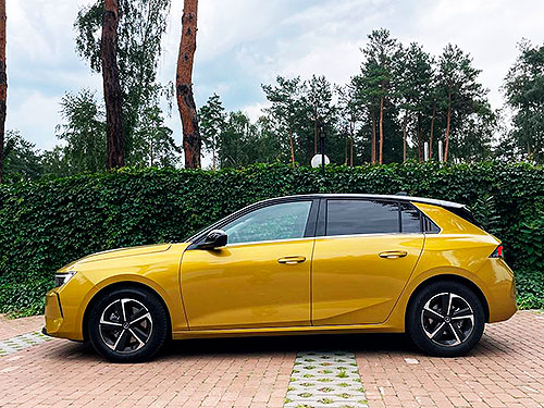 Тест-драйв Opel Astra L: Слідами колишньої величі - Opel