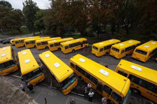 Цього року закуплять рекордну кількість шкільних автобусів